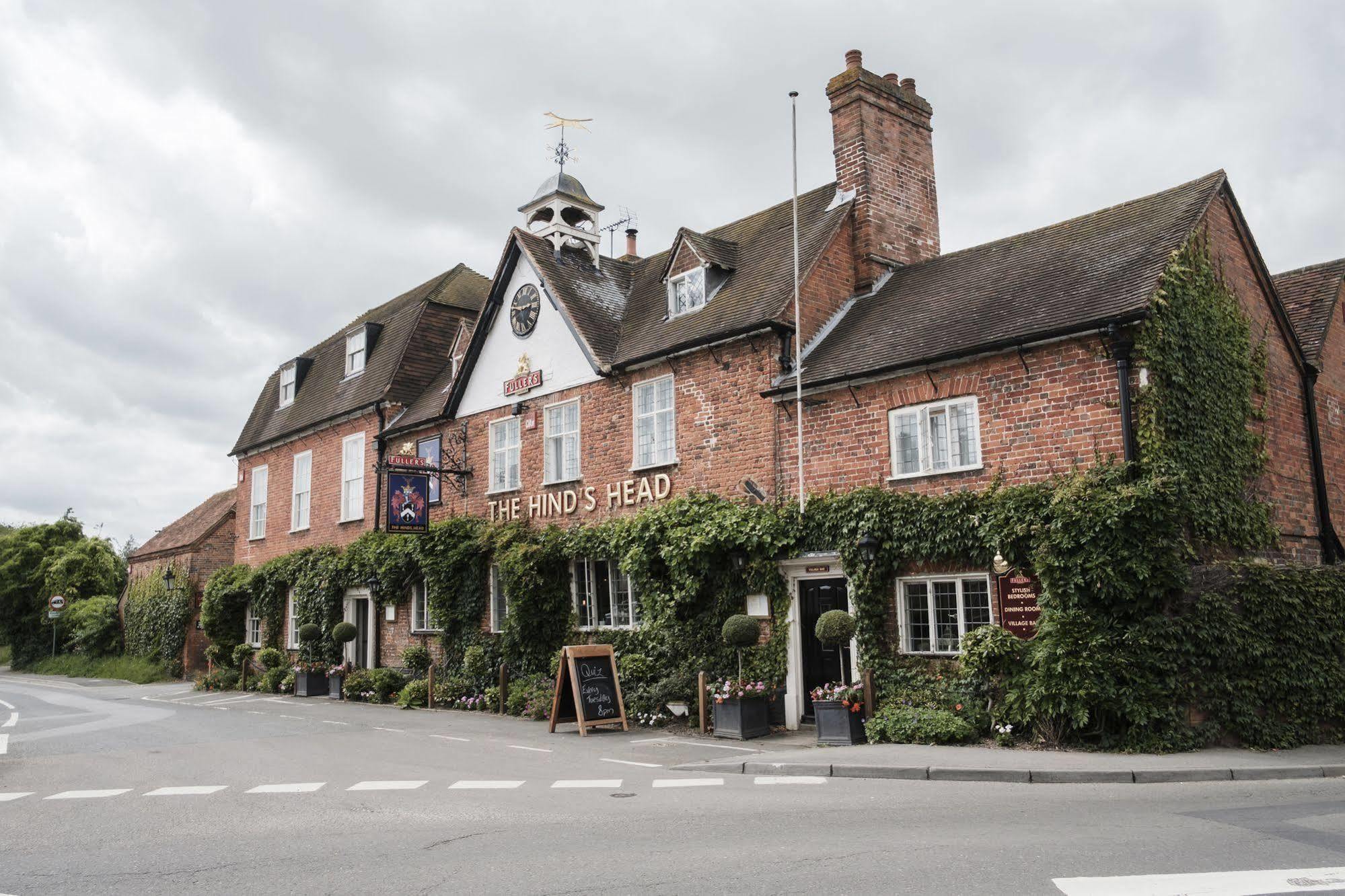Hotel Hinds Head Aldermaston Exterior foto