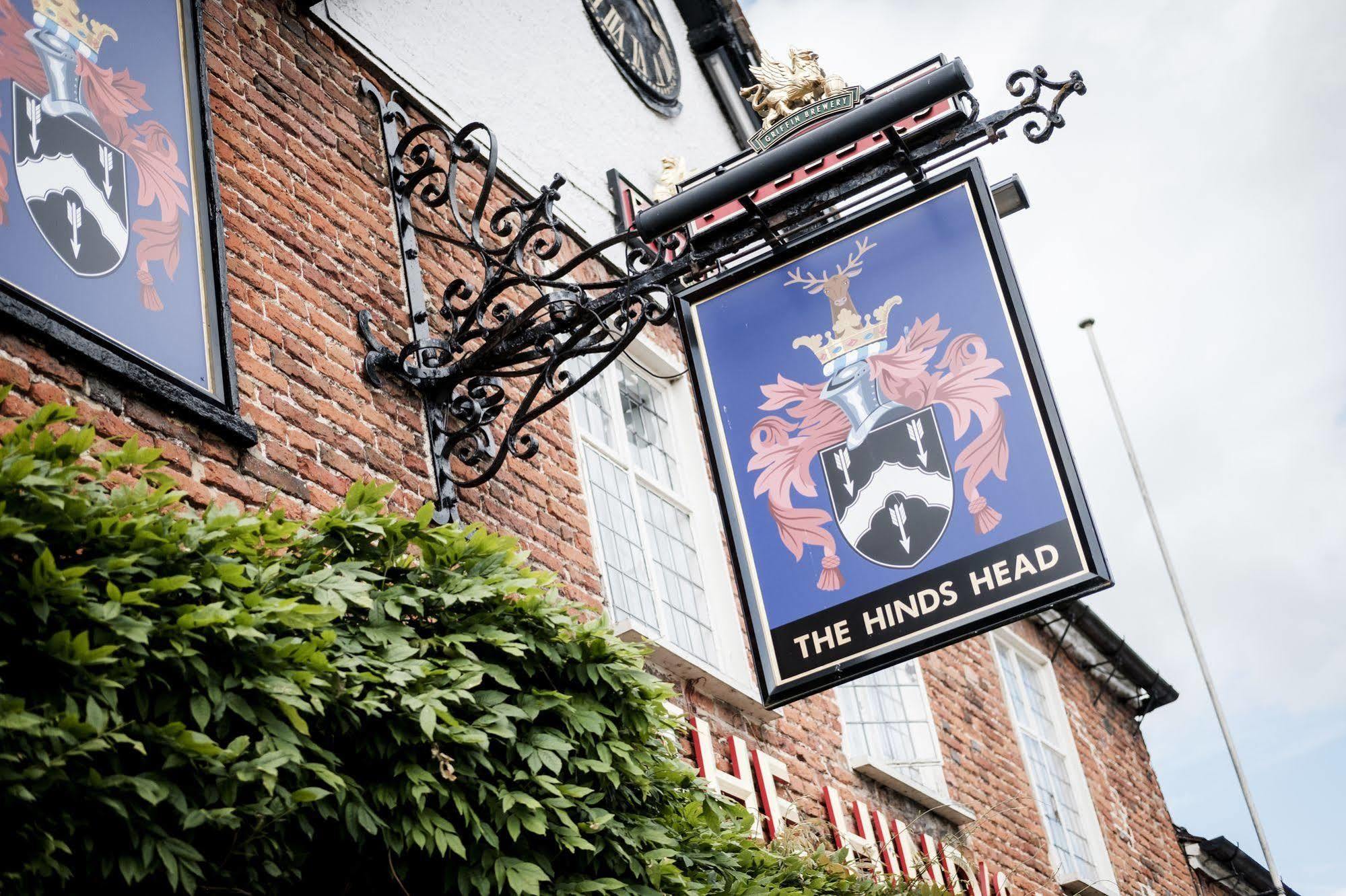 Hotel Hinds Head Aldermaston Exterior foto